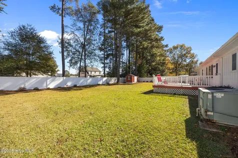 2705 Carey Road Kinston NC 28504