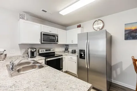 101 Shamrock Drive SW Sunset Beach NC 28468