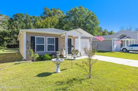 101 Shamrock Drive SW Sunset Beach NC 28468