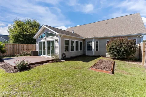 4975 Summerswell Lane Southport NC 28461