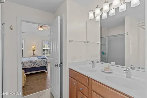 4975 Summerswell Lane Southport NC 28461