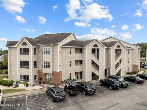 625 Spencer Farlow Drive Carolina Beach NC 28428