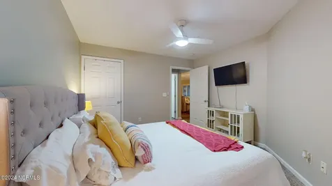 625 Spencer Farlow Drive Carolina Beach NC 28428