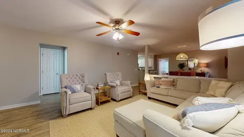 625 Spencer Farlow Drive Carolina Beach NC 28428