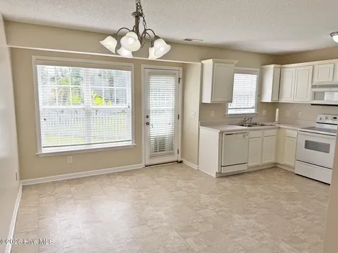 4901 N Hampton Drive SE Southport NC 28461