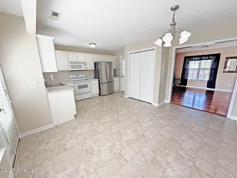 4901 N Hampton Drive SE Southport NC 28461