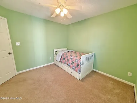 4901 N Hampton Drive SE Southport NC 28461