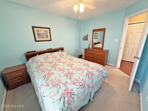 4901 N Hampton Drive SE Southport NC 28461