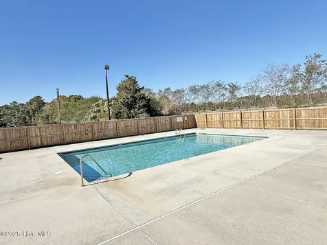 4901 N Hampton Drive SE Southport NC 28461