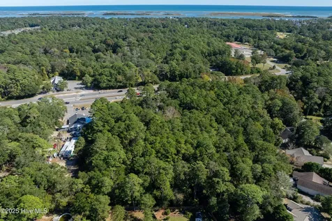 6634 Carolina Beach Road Wilmington NC 28412