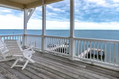 73 Ballast Point Drive Manteo NC 27954