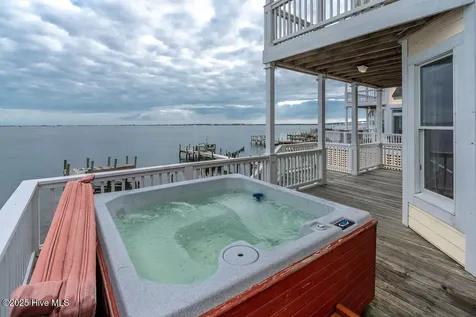 73 Ballast Point Drive Manteo NC 27954