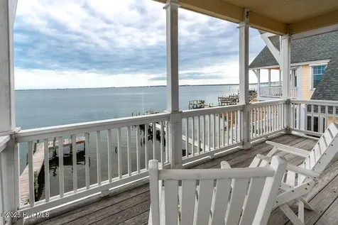73 Ballast Point Drive Manteo NC 27954