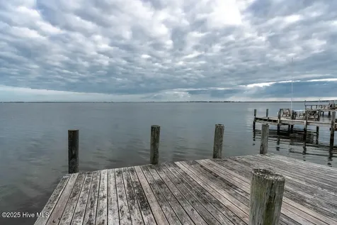 73 Ballast Point Drive Manteo NC 27954