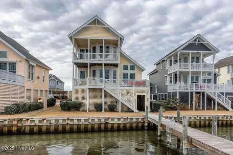 73 Ballast Point Drive Manteo NC 27954