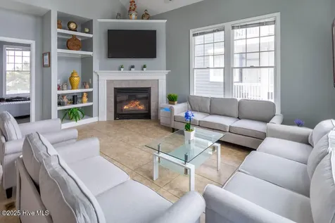 73 Ballast Point Drive Manteo NC 27954