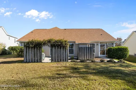 210 Heartwood Drive Hampstead NC 28443
