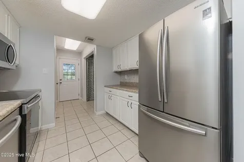 353 Potters Hill Road Richlands NC 28574