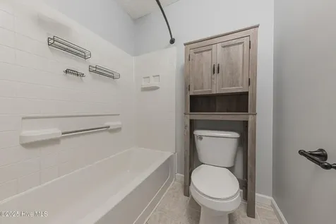353 Potters Hill Road Richlands NC 28574