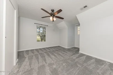 353 Potters Hill Road Richlands NC 28574