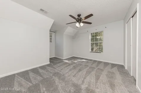 353 Potters Hill Road Richlands NC 28574