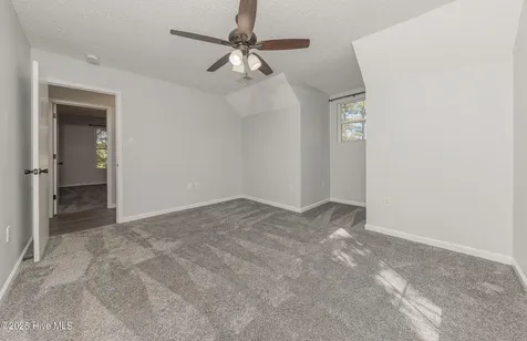 353 Potters Hill Road Richlands NC 28574