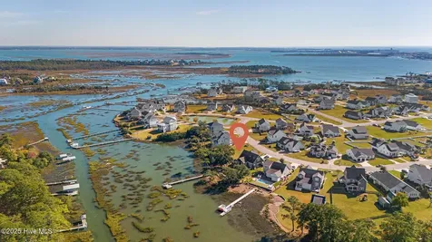 1823 Olde Farm Road Morehead City NC 28557