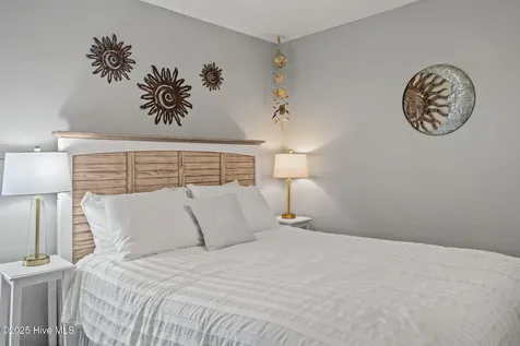 1866 New River Inlet Road North Topsail Beach NC 28460