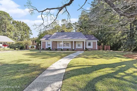 211 Pireway Road Tabor City NC 28463