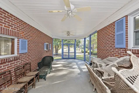 211 Pireway Road Tabor City NC 28463