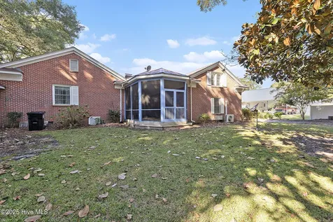 211 Pireway Road Tabor City NC 28463