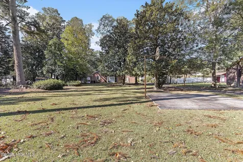 211 Pireway Road Tabor City NC 28463