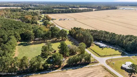 2933 Sound Side Road Columbia NC 27925
