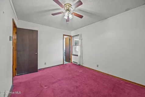 2933 Sound Side Road Columbia NC 27925