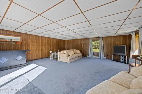 2933 Sound Side Road Columbia NC 27925