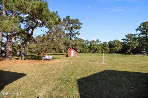 2933 Sound Side Road Columbia NC 27925