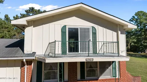 2933 Sound Side Road Columbia NC 27925