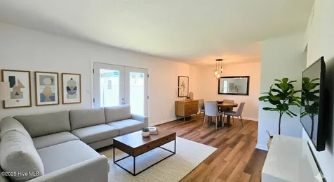 32 Harbour Walk New Bern NC 28562
