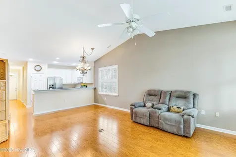 5158 Elton Drive SE Southport NC 28461