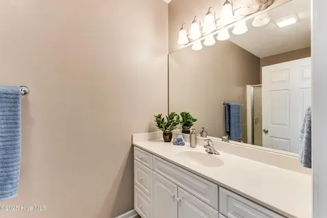 5158 Elton Drive SE Southport NC 28461