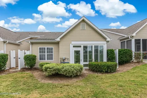 5158 Elton Drive SE Southport NC 28461