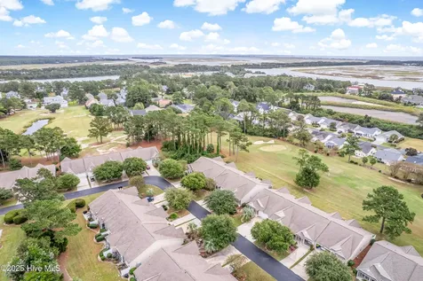 5158 Elton Drive SE Southport NC 28461
