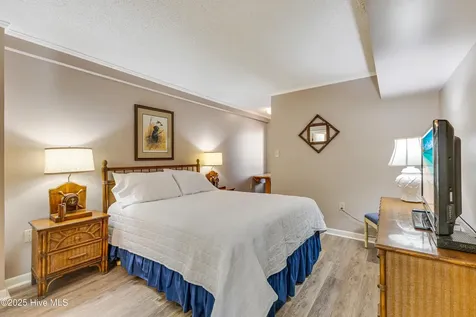 517 S Ocean Boulevard North Myrtle Beach SC 29582
