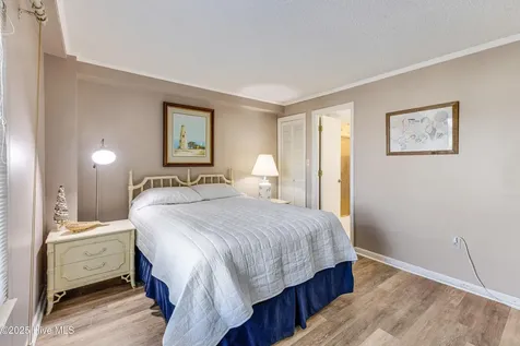 517 S Ocean Boulevard North Myrtle Beach SC 29582