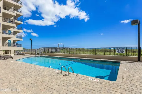 517 S Ocean Boulevard North Myrtle Beach SC 29582