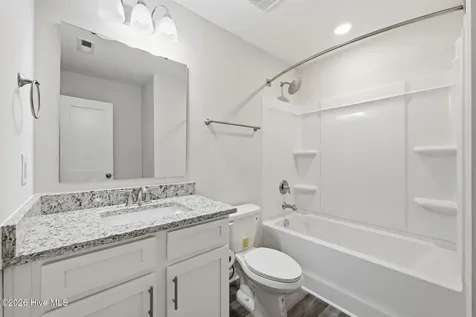 2904 Moore Avenue New Bern NC 28562