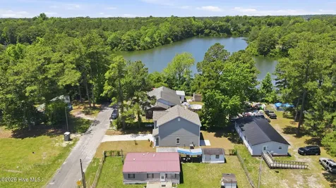 2904 Moore Avenue New Bern NC 28562