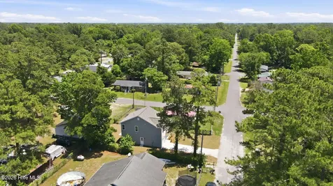 2904 Moore Avenue New Bern NC 28562