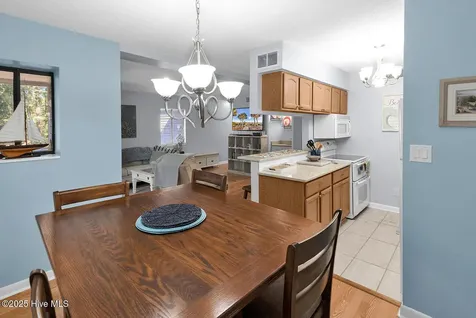 10170 Beach Drive SW Calabash NC 28467
