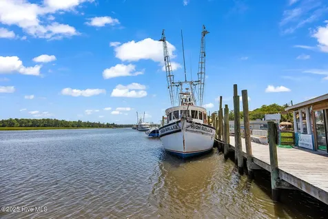 10170 Beach Drive SW Calabash NC 28467